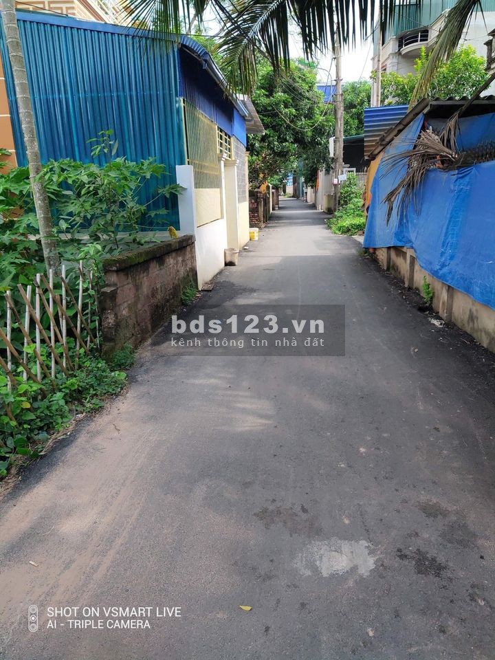 Bán nhanh mảnh đất Bình minh Gia Lâm, giá chỉ 29tr/m2. 0983253436