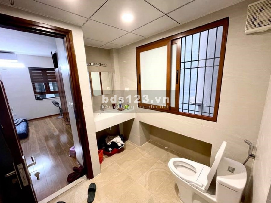 Bán nhà Hoàng Văn Thái 35m2x5T, Ô Tô 7 chỗ qua nhà, Kinh doanh, chỉ nhỉnh 6 tỷ