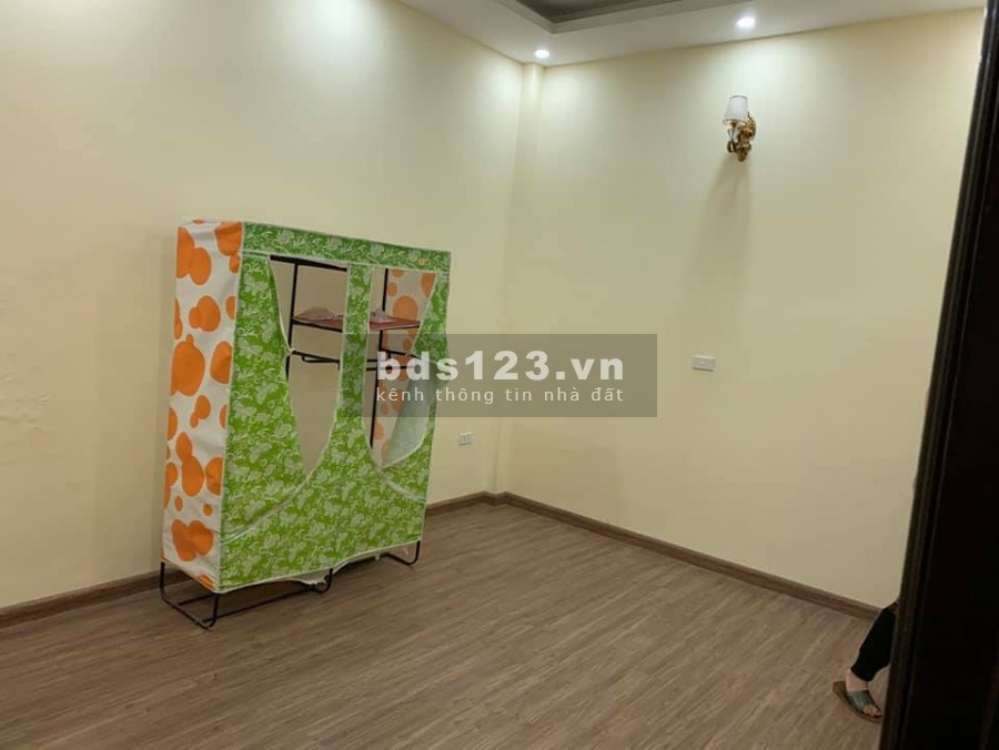 Bán nhà Nguyễn Trãi 40mx5T giá 3.35ty gần Roycity, Cự Lộc Thượng Đình Thanh Xuân 0969040000.