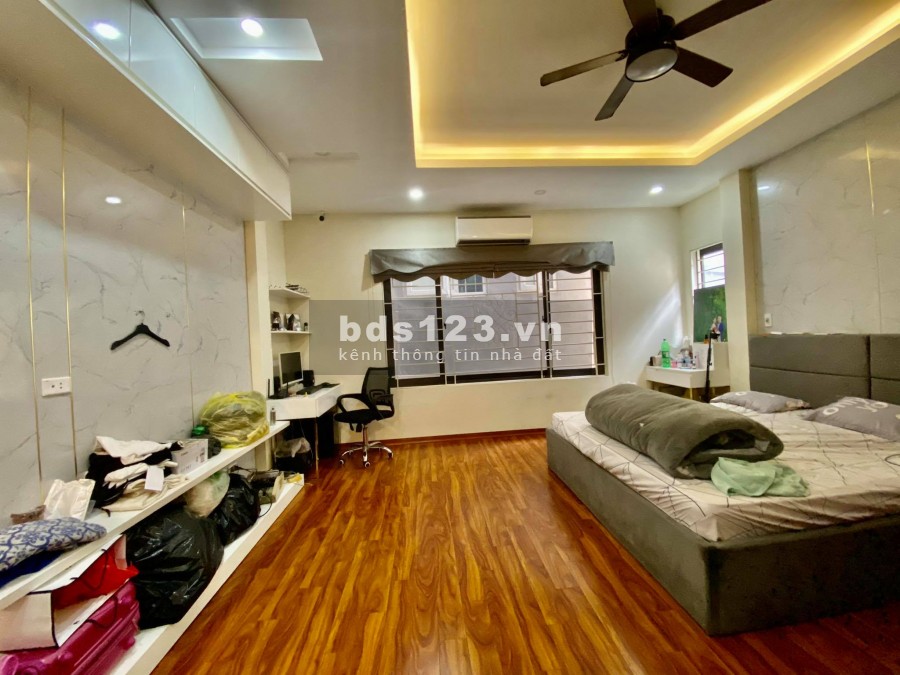 BÁN NHÀ PHÚC LỢI, HÀNG XÓM VINHOME RIVERSIDE, ĐƯỜNG THÔNG, Ô TÔ TRÁNH