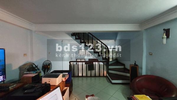 BÁN NHÀ HOÀNG MAI, LÔ GÓC, HIỆN ĐẠI, ÔTÔ TRÁNH 4 TẦNG DT 67M2 NHỈNH 4 TỶ