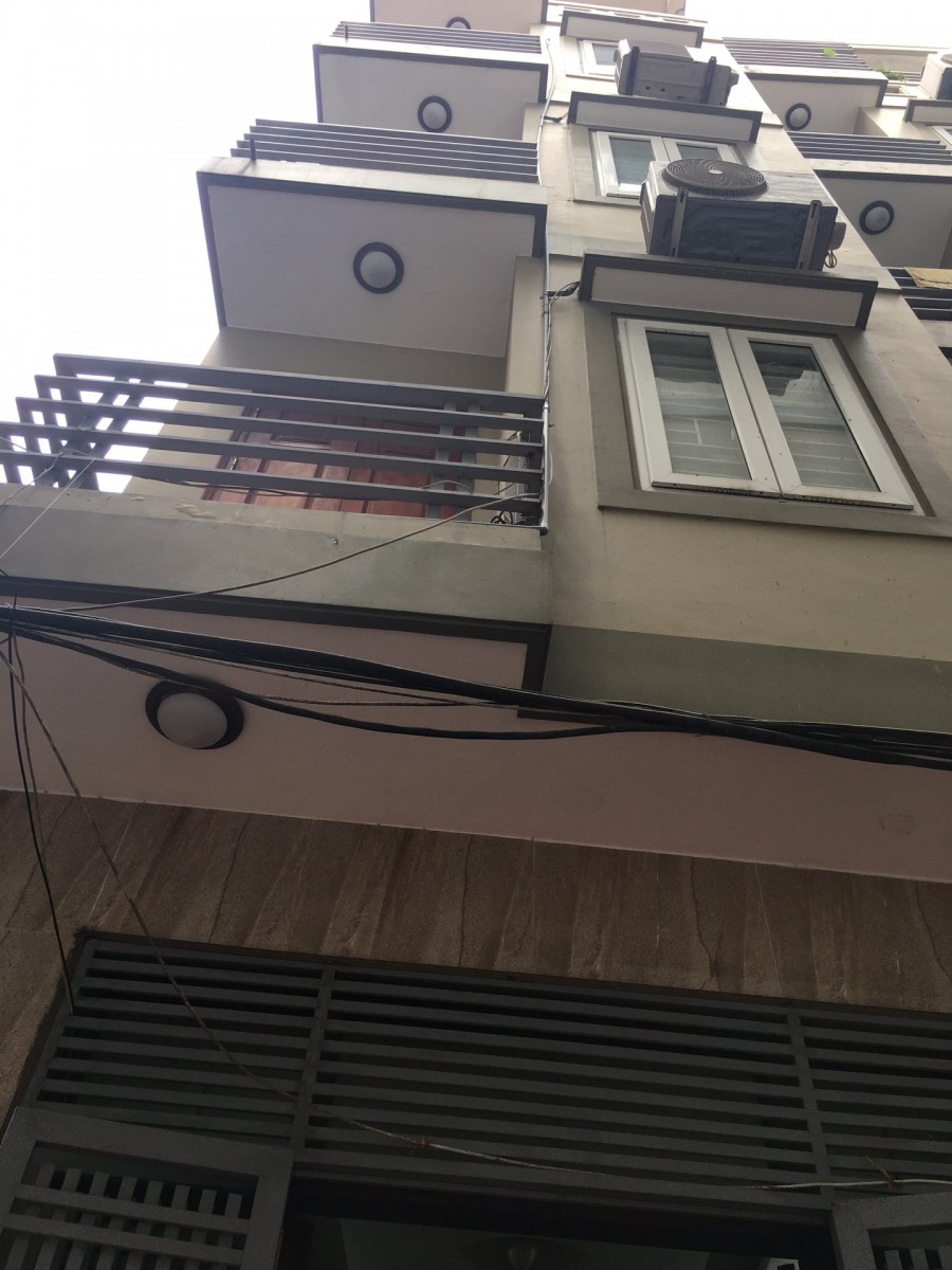 Bán gấp nhà lô góc ngõ 169 Hoàng Mai 32m 5 tầng giá 3.1 tỷ