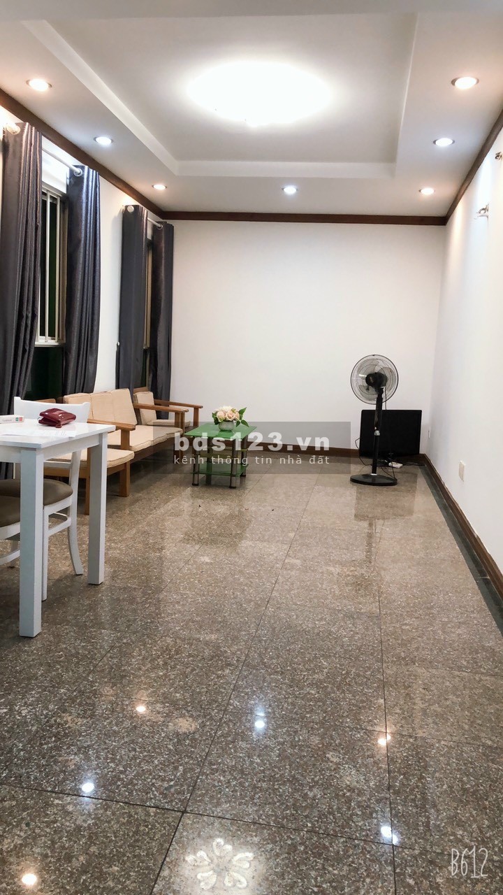 Bán căn hộ 2 phòng ngủ Hoàng Anh Gia Lai 1 block A giá rẻ