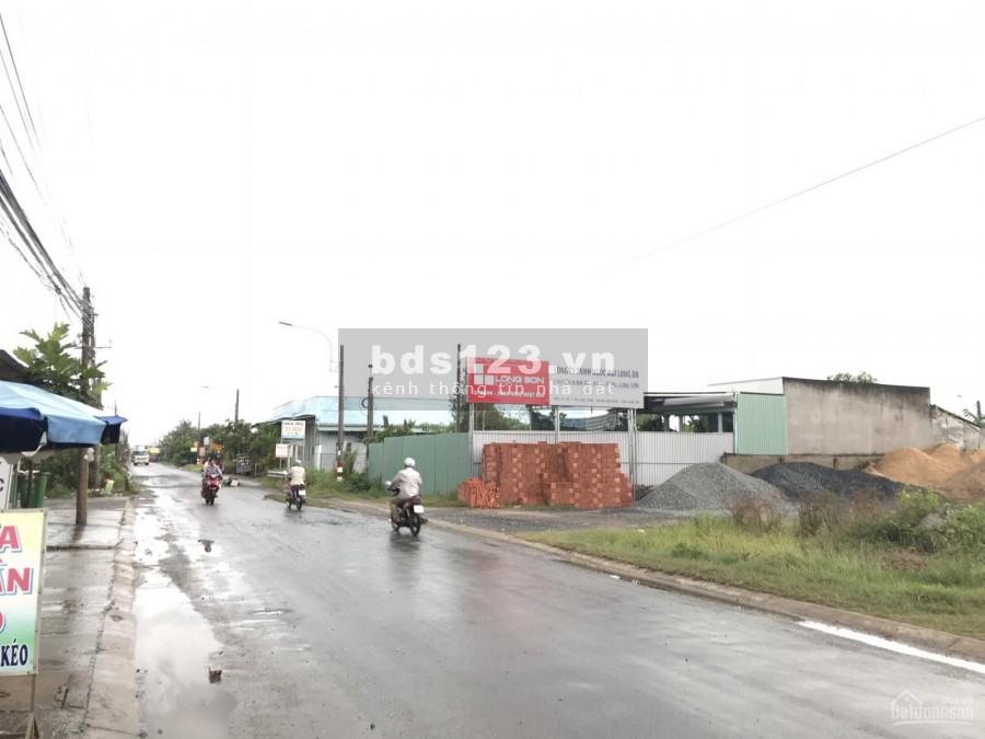 Bán đất 72m2 SHR đường DT 833B huyện Cần Đước