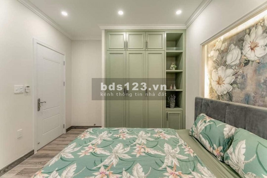 Bán nhà đẹp TƯ ĐÌNH, 2 mặt ngõ 5m, nở hậu, vỉa hè, Kinh doanh tốt, Ở đẳng cấp.