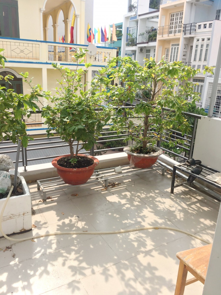 Bán nhà 3.6*14m/ 2 lầu mặt tiền Đường số 9 P4 Q8