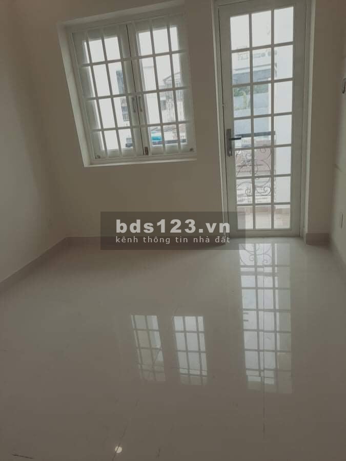 Bán nhà đường Thích Quảng Đức, P5, Phú Nhuận, 48 m2 (4 x12) 3,7 tỷ TL.