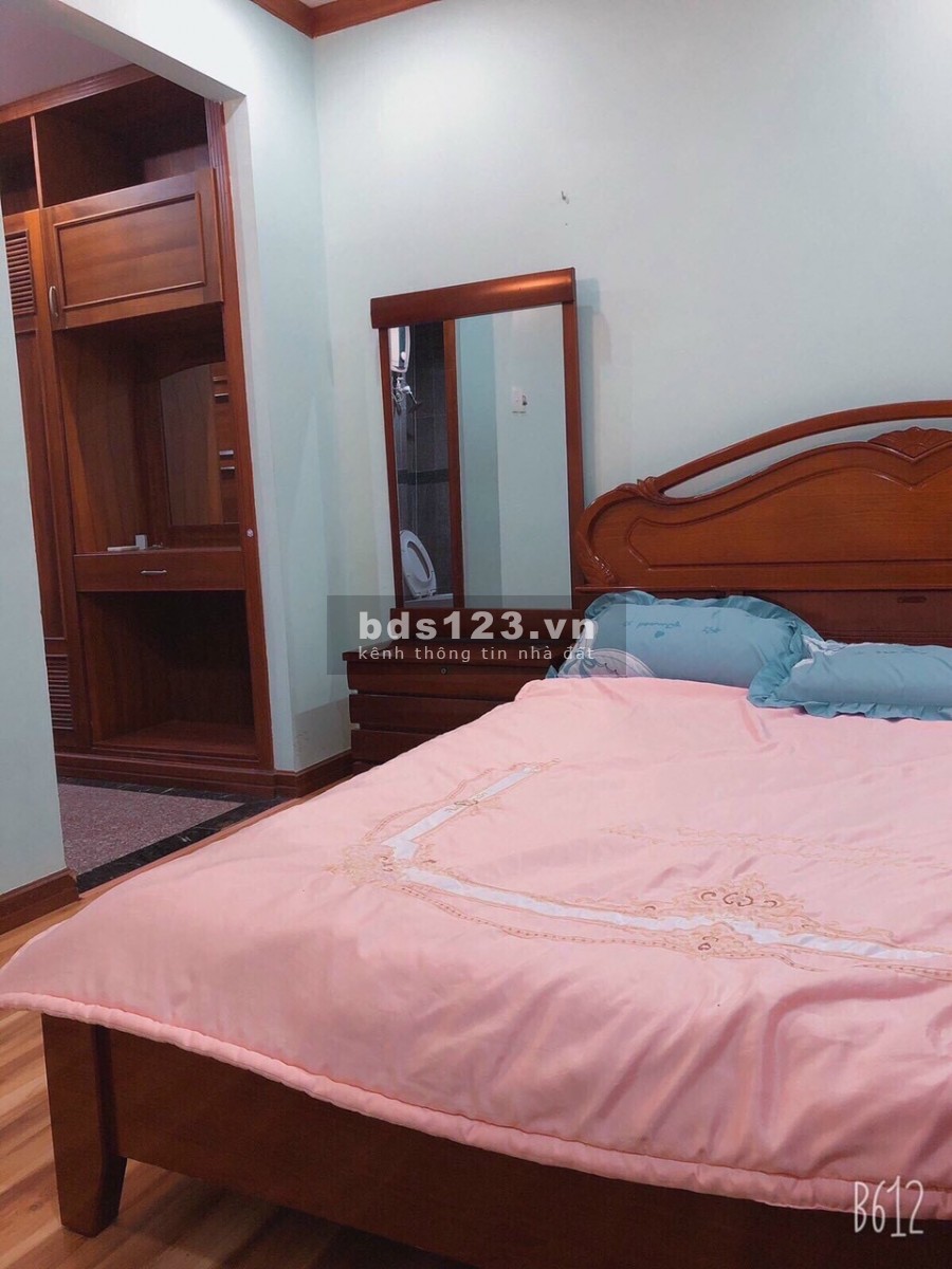 Bán căn hộ 2 phòng ngủ Hoàng Anh Gia Lai 1 block A giá rẻ