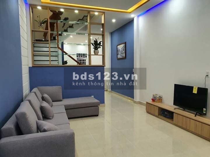 BÁN NHÀ 42m2, 5 lầu - MẶT TIỀN QUẬN PHÚ NHUẬN NHỈNH 9 TỶ