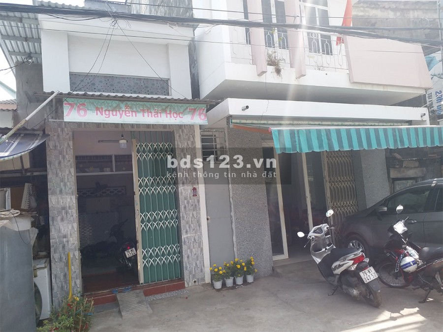 Bán nhà Nguyễn Thái Học, TP. Nha Trang, đường bê tông rộng, ngay TT TP, gọn gàng sạch sẽ
