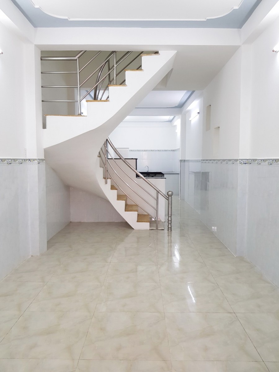 Nhà nở hậu, 1 lầu, hẻm 57 Hưng Phú P8 Q8