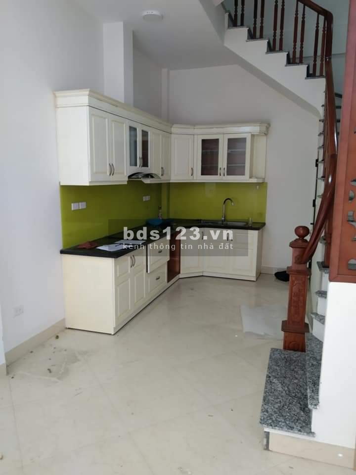 NHÀ ĐẸP Ô TÔ ĐỖ CỔNG SÁT ĐƯỜNG LỚN KHAI SƠN TIỆN ÍCH NGẬP TRÀN