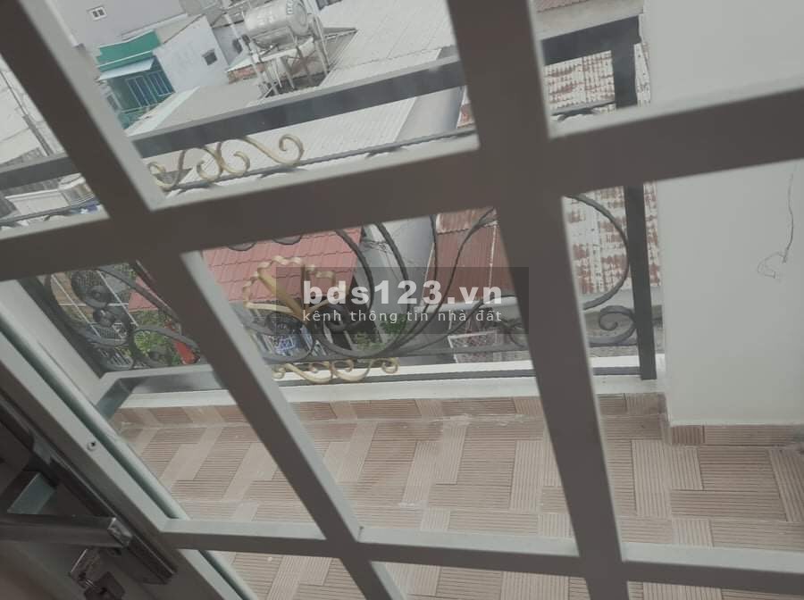 Bán nhà đường Thích Quảng Đức, P5, Phú Nhuận, 48 m2 (4 x12) 3,7 tỷ TL.