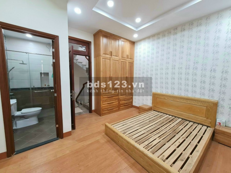 Nhà 4 tầng, mặt tiền kinh doanh Trần Văn Hoàng, Tân Bình. 14,5 tỷ