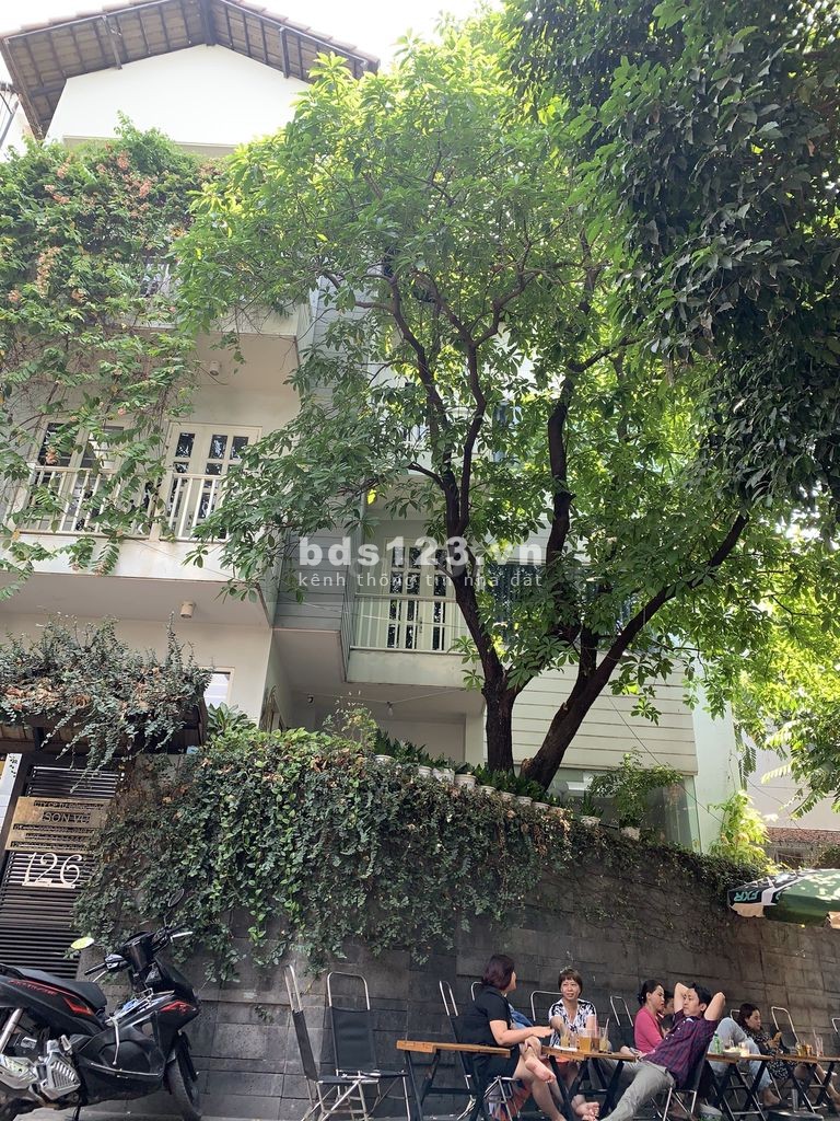 Cho thuê Nhà nguyên căn Mặt tiền Cù Lao, P.2, Q.Phú Nhuận. 10 x 17m.