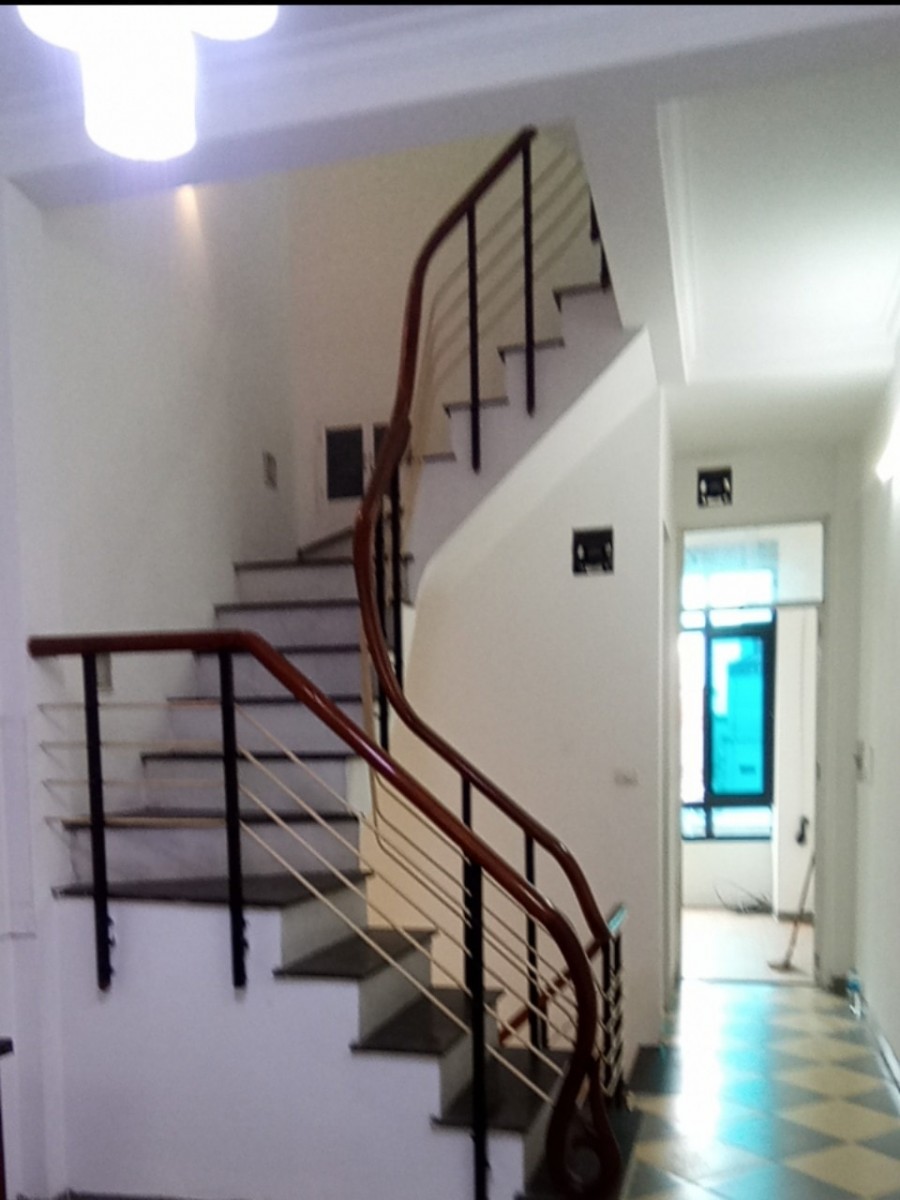 MẶT PHỐ VĂN LA HÀ ĐÔNG 45M2 X 5 TẦNG GARA Ô TÔ CHỈ 4.75 TỶ