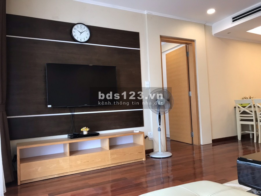 Căn hộ 2pn Sky City Láng Hạ: 112m2 2PN full đồ, giá 15 triệu/tháng. LH: 0932477586