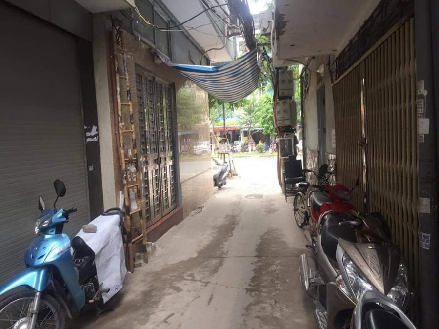 CẦN BÁN GẤP NHÀ LÀNG PHÚ ĐÔ, NAM TỪ LIÊM, HÀ NỘI.