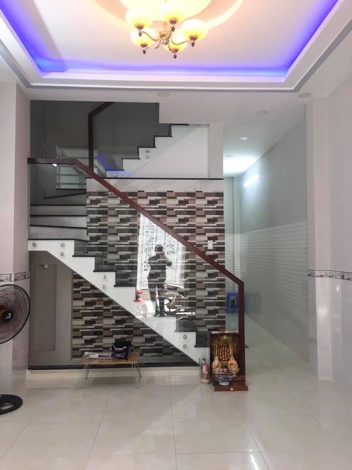 Hẻm xe ba gác đua Phường 15 Tân Bình 37m2 chỉ 4 tỷ 050.