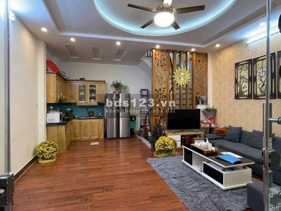 BÁN NHÀ KHU VỰC NHẬT TÂN 5T 40M2 VIEW ĐẸP NHÀ SIÊU HIẾM