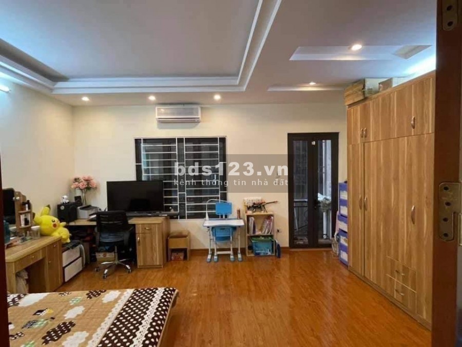BÁN NHÀ KHU VỰC NHẬT TÂN 5T 40M2 VIEW ĐẸP NHÀ SIÊU HIẾM