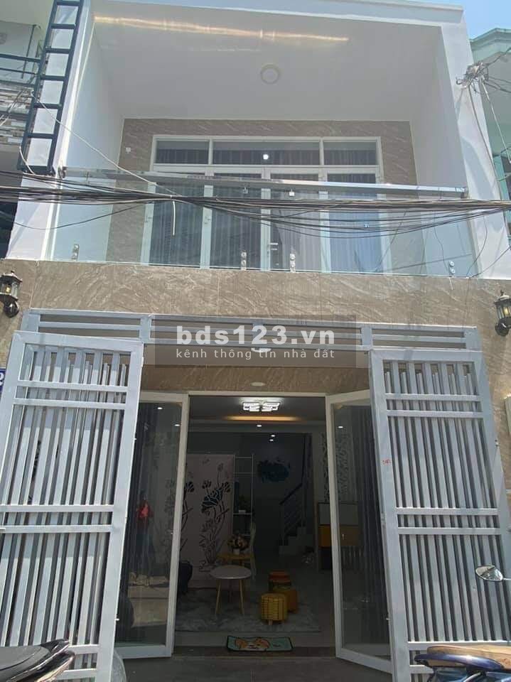 Bán nhà Gò Vấp đường số 5 giá rẻ, 40m² hẻm xe hơi, đẹp