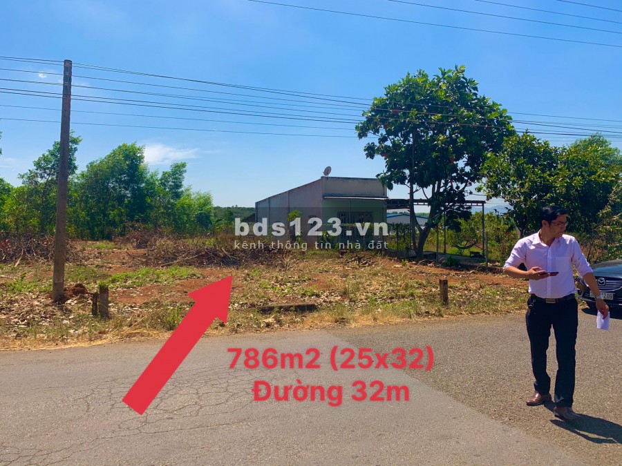 Đất hiếm, không phải có tiền là mua được lô như vầy. 786m2 đất vườn mặt tiền đường 32m CỰC HIẾM