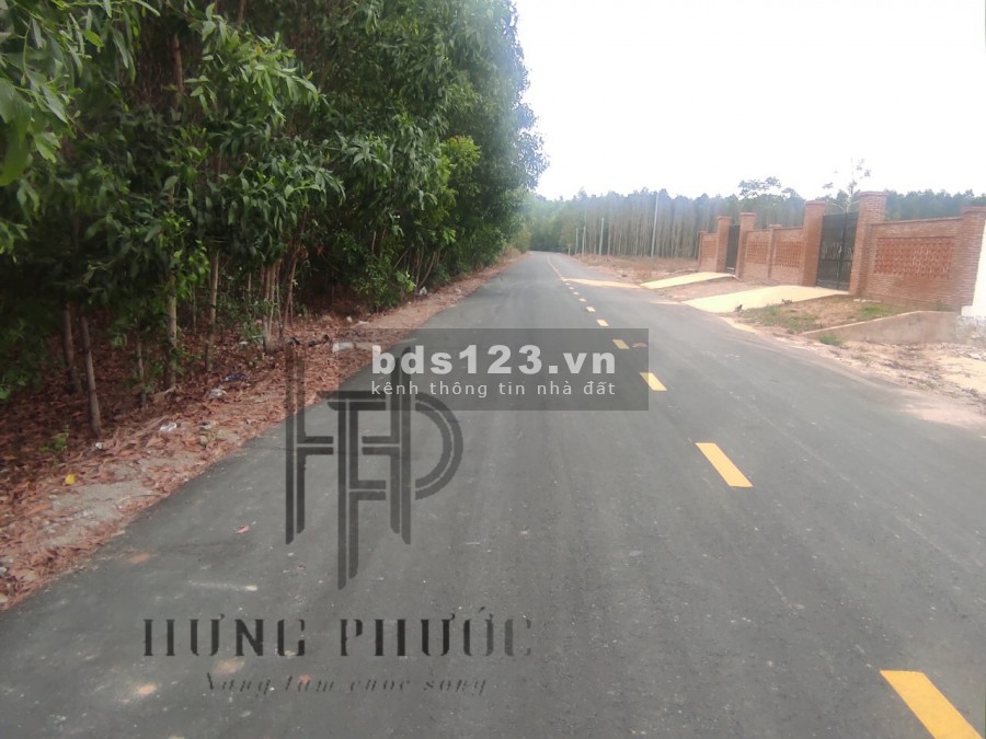 Cần bán gấp đất thổ cư Khu du lịch Long Hải gần biển 900triệu 100m2