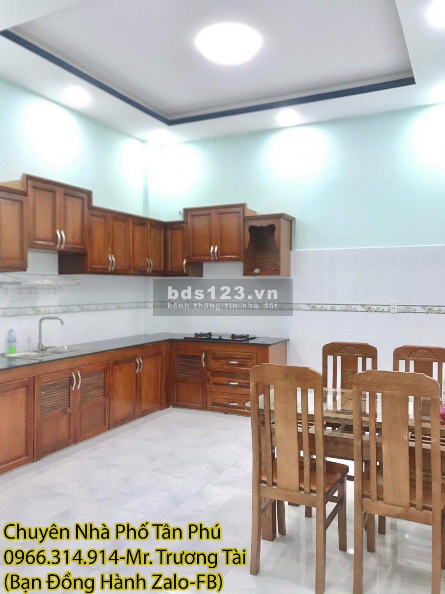 Bán nhà 1/ khu Chợ vải Phú Thọ Hoà, Quận Tân Phú, 50m2, chỉ 4.8 tỷ.