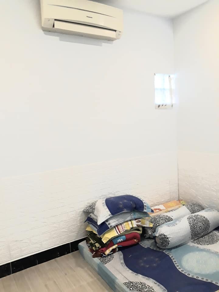 Bán nhà 1 sẹc hẻm đường Nguyễn Thị Nhỏ, 39m2, 3 tỷ 150m, Tân Bình