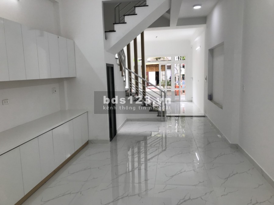 Bán nhà đường 30 Kdc An Phú Hưng,Quận 7 dt 4x18m, 1 lầu