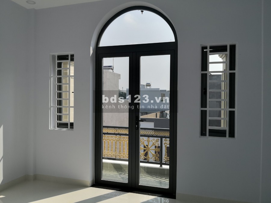 Bán nhà 1 trệt 2 lầu đường 12 phường Tam Bình TP. Thủ Đức đường ô tô 5M