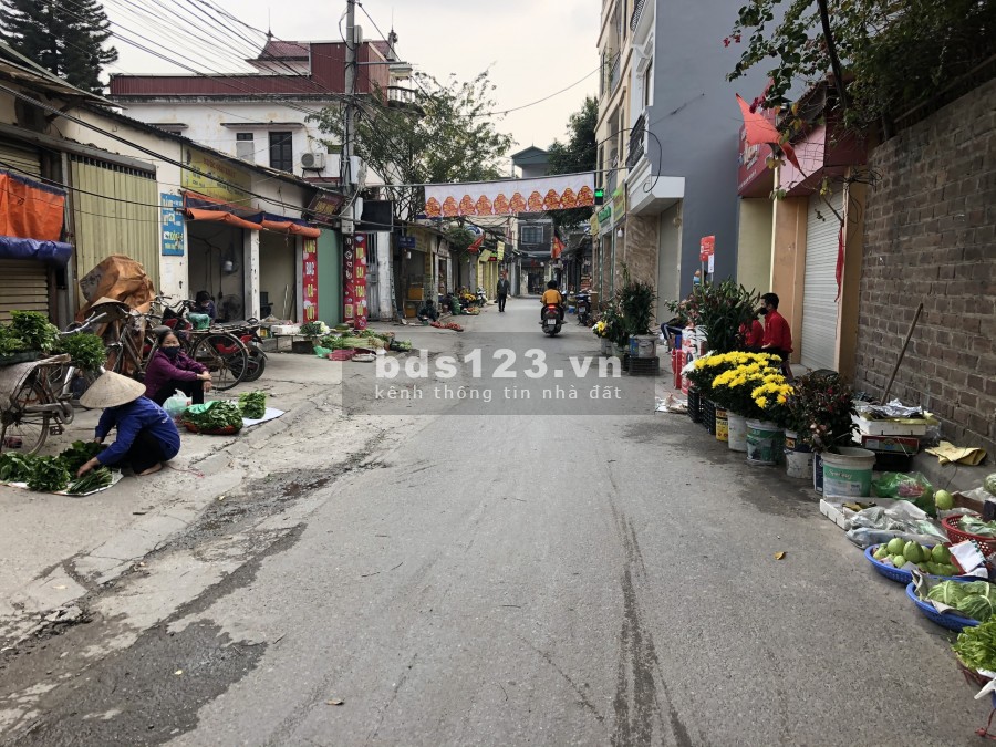 Bán nhà đẹp TƯ ĐÌNH, 2 mặt ngõ 5m, nở hậu, vỉa hè, Kinh doanh tốt, Ở đẳng cấp.