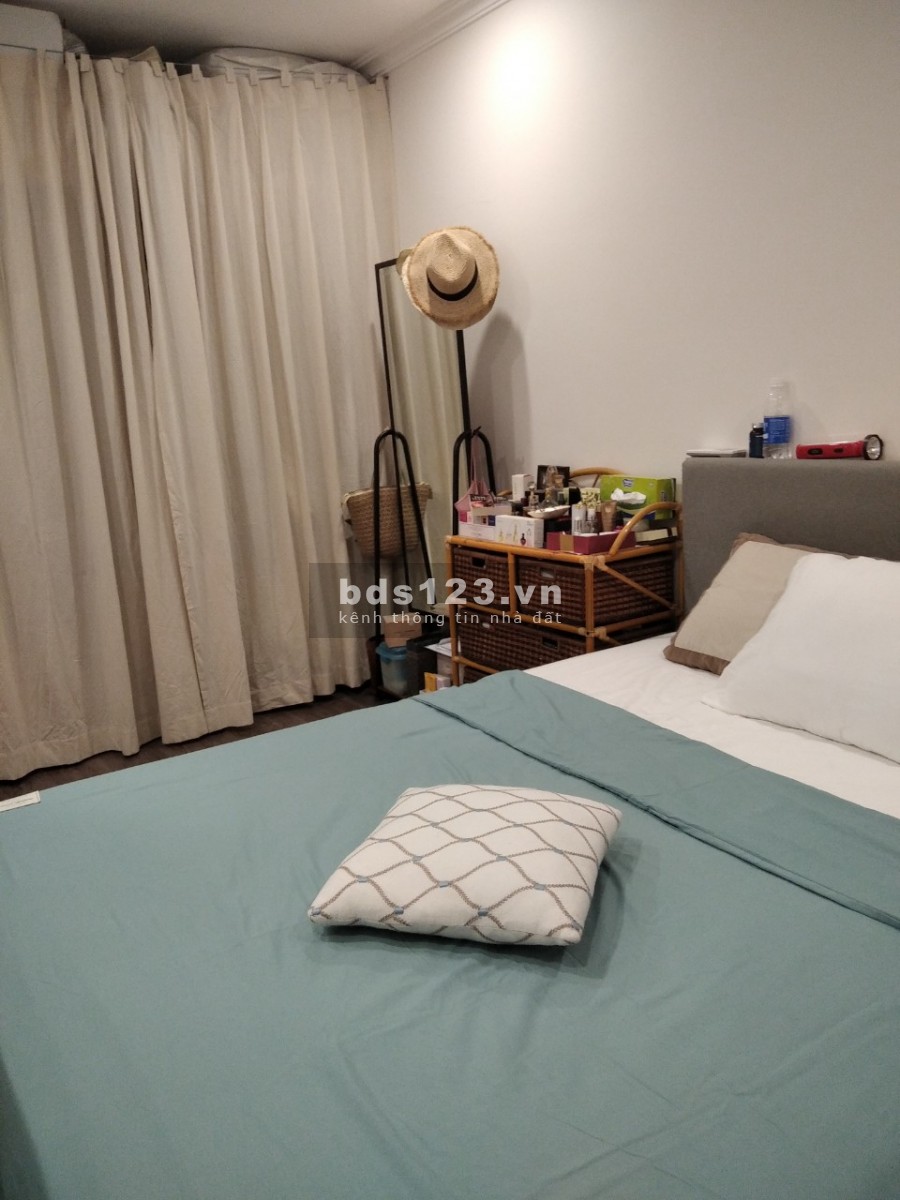 Bán cắt lỗ căn hộ 2 phòng ngủ, 1 vệ sinh Sunshine Riverside View đẹp, 2.3 tỷ
