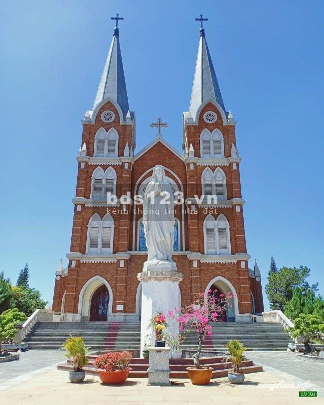 Chính chủ bán đất ngay sau nhà hàng TÂM CHÂU full thổ cư , 135m2 chỉ 580tr, shr.