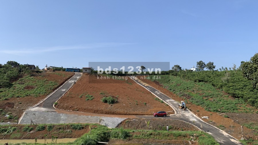 Đất xây biệt thự nghĩ dưỡng Lộc An, Bảo Lộc, Lâm Đồng. 2,7 tr/m2 có thổ cư.sổ hồng trao tay. 0772770898