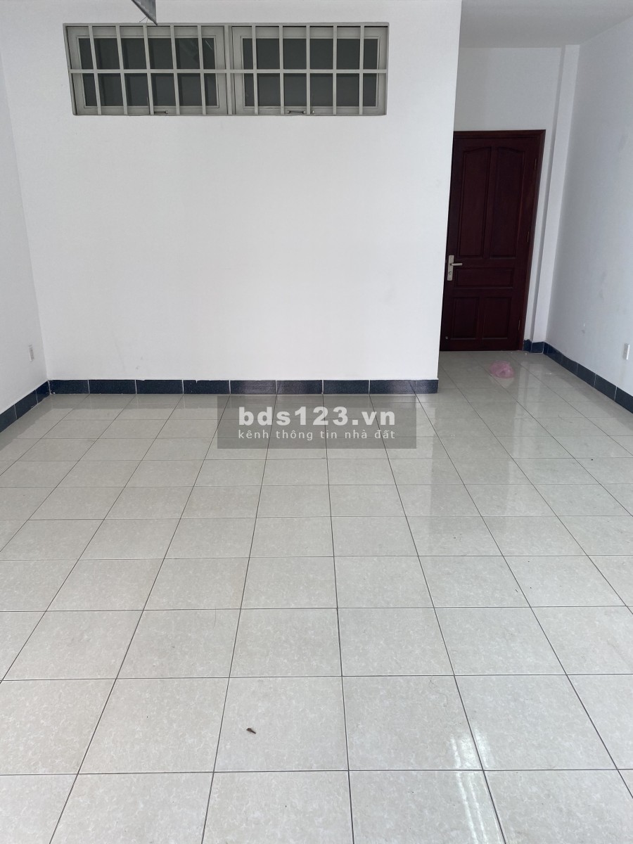 Nhà MT Tân Cảng 5x25m 1Trệt 3 lầu 6 pn, 4 wc cực rộng, làm Vp, Cty, Spa, Trung tâm Anh Ngữ