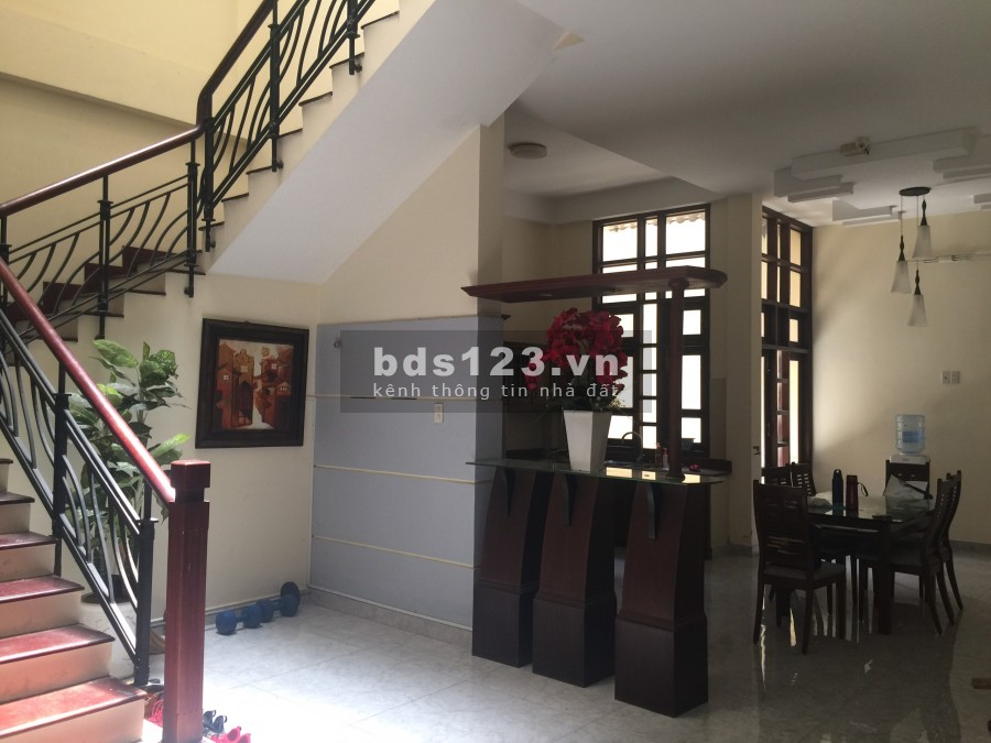Cho thuê biệt thự 10x20 đường 85 Tân Quy, Quận 7, 35 triệu