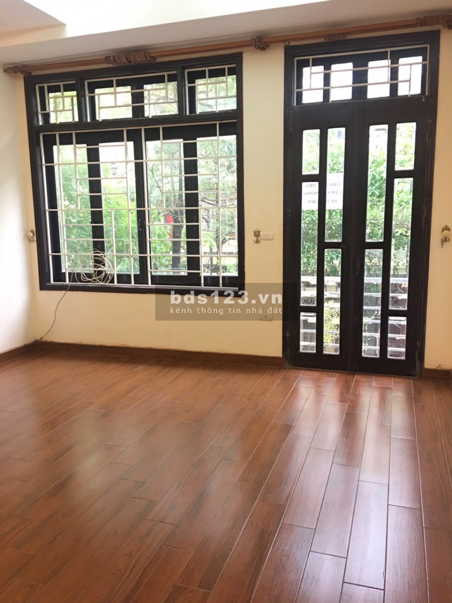 Bán gấp nhà Nguyễn Khuyến, Hà Đông, 99m2, 4 tầng, 8.6 tỷ