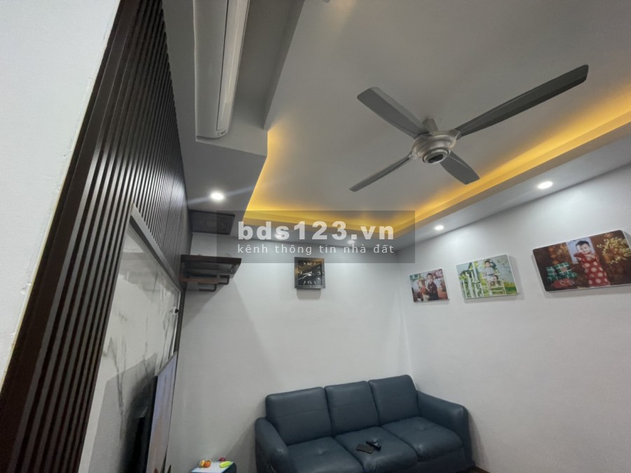 Chủ nhà gửi bán gấp căn hộ toà CT12 Kim Văn Kim Lũ