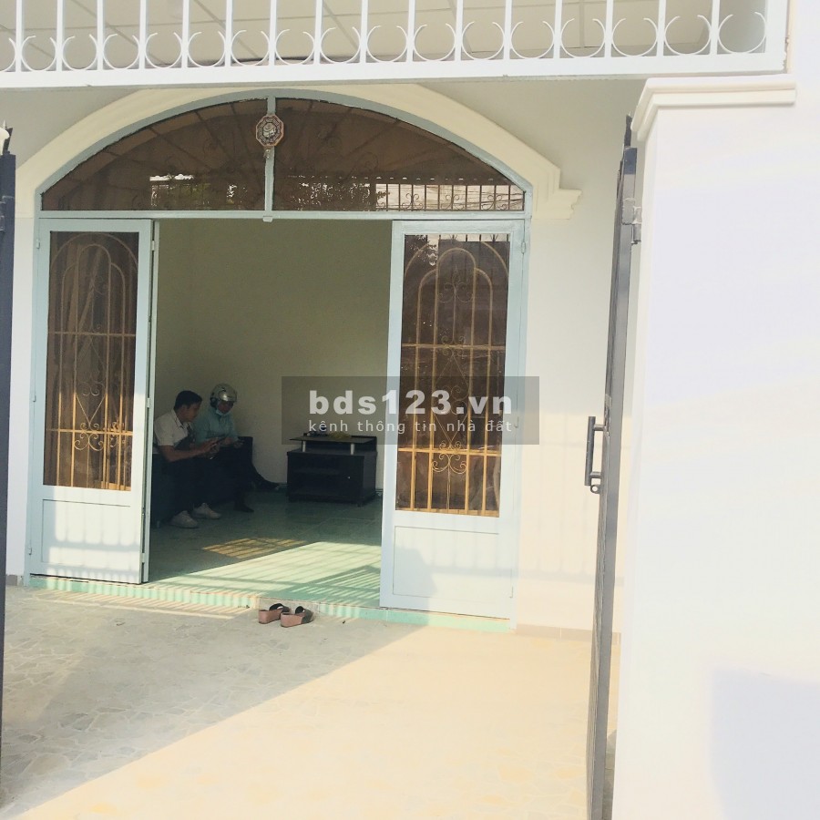 Cần bán nhà trong hẻm phường Tân Phú TP Thủ Đức