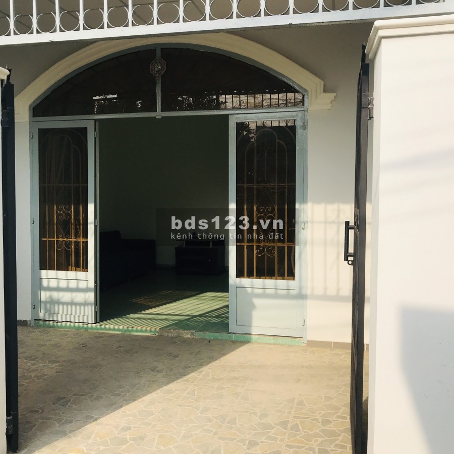 Cần bán nhà trong hẻm phường Tân Phú TP Thủ Đức