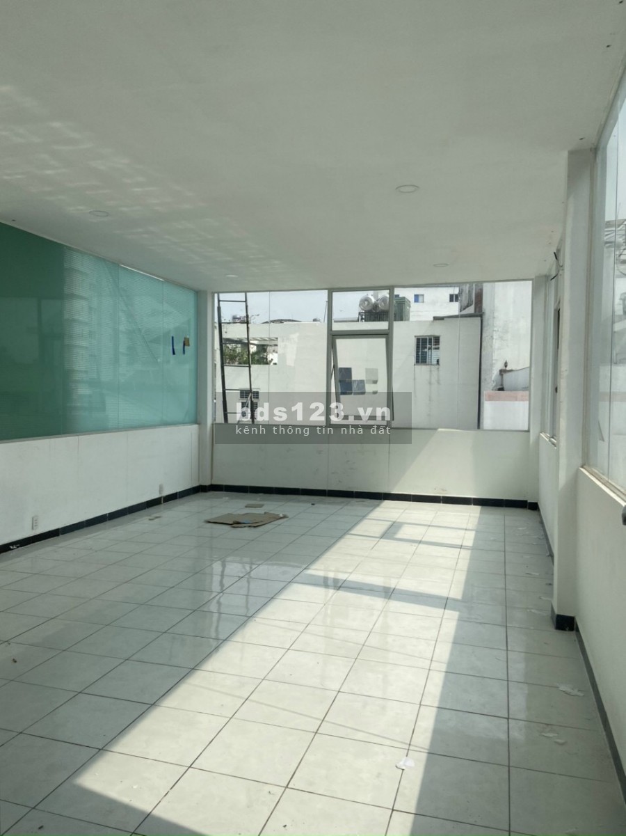 Nhà MT Tân Cảng 5x25m 1Trệt 3 lầu 6 pn, 4 wc cực rộng, làm Vp, Cty, Spa, Trung tâm Anh Ngữ