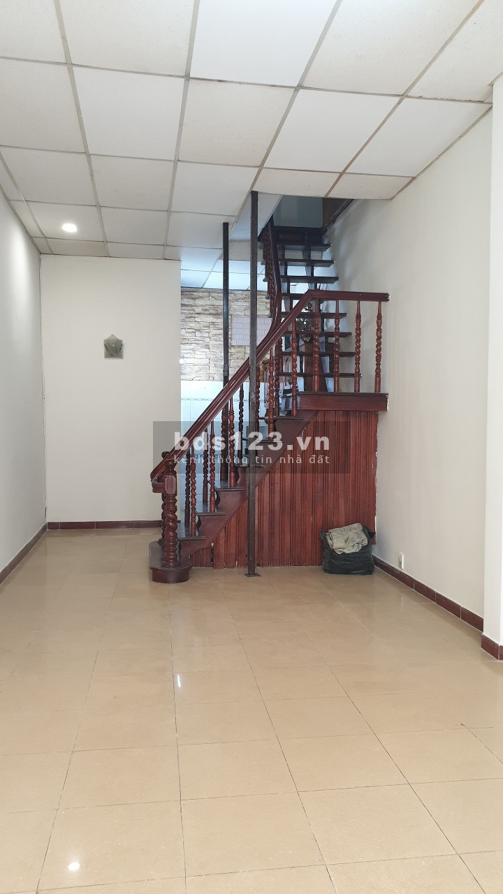 Cho thuê nhà nguyên căn đường Hoàng Văn Thụ phường 2 quận Tân Bình