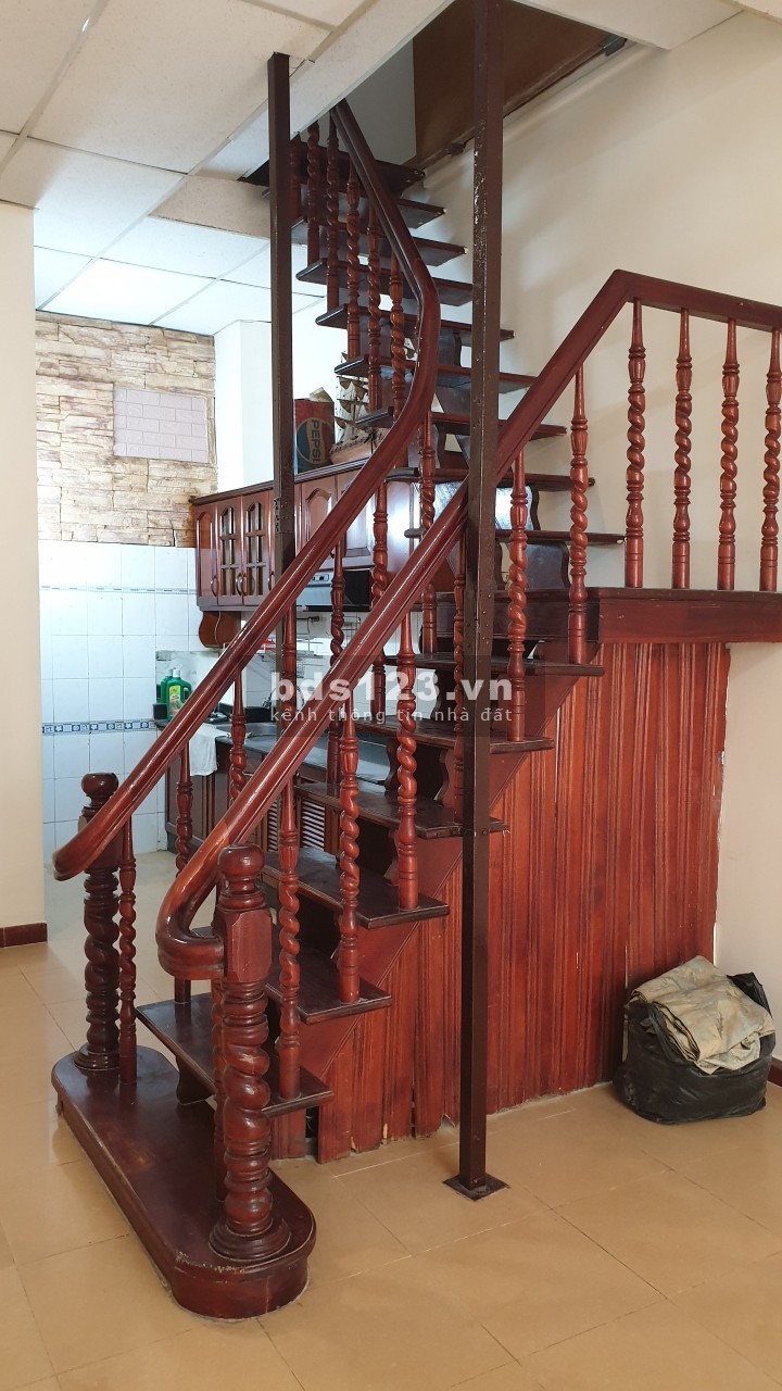 Cho thuê nhà nguyên căn đường Hoàng Văn Thụ phường 2 quận Tân Bình