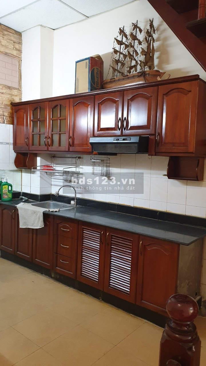 Cho thuê nhà nguyên căn đường Hoàng Văn Thụ phường 2 quận Tân Bình