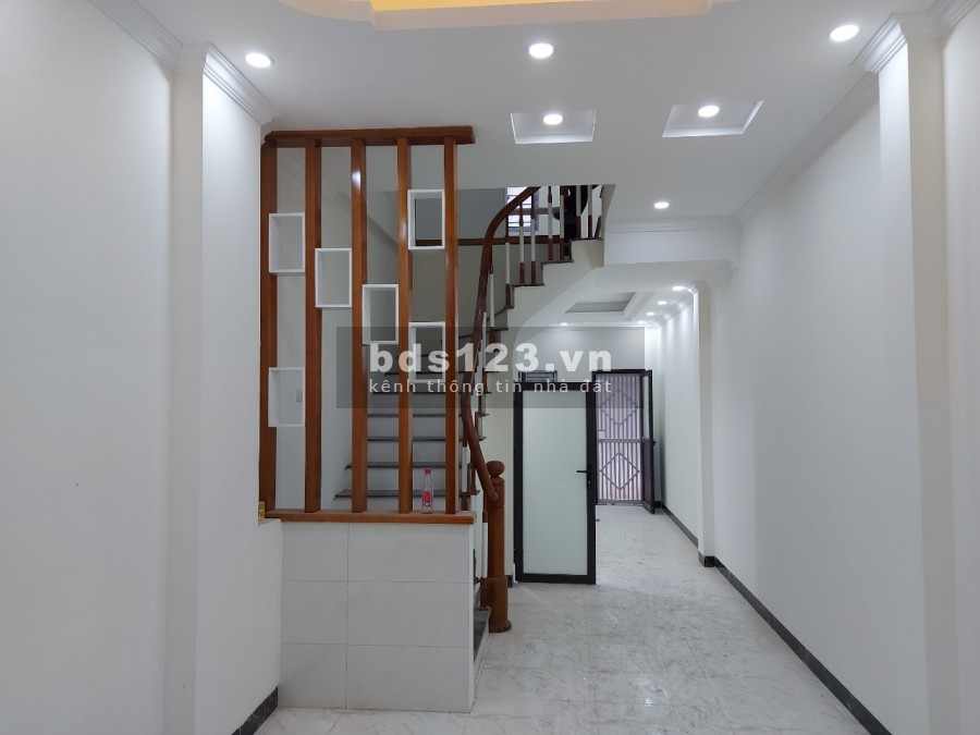 Bán Nhà Tại Hà Cầu, Hà Đông. 34m2 xây mới 4 Tầng, 2 Mặt Ngõ, Thoáng Trước Sau. Chỉ 2.7 Tỷ