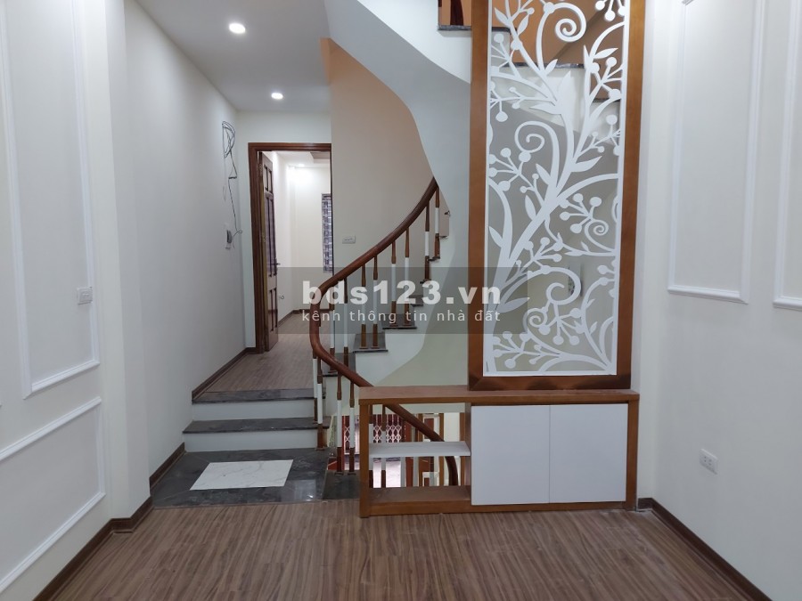 Bán Nhà Tại Hà Cầu, Hà Đông. 34m2 xây mới 4 Tầng, 2 Mặt Ngõ, Thoáng Trước Sau. Chỉ 2.7 Tỷ