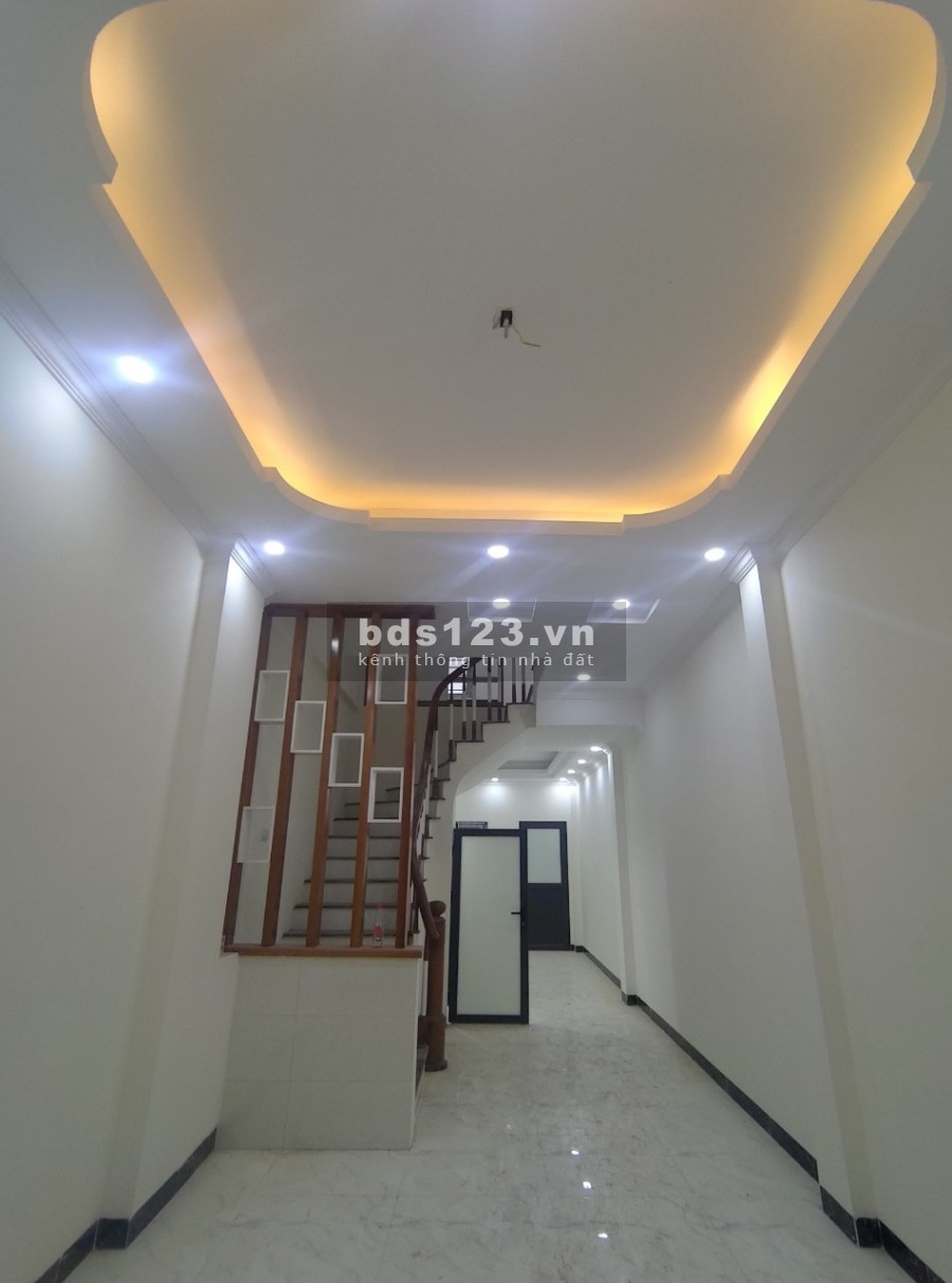 Bán Nhà Tại Hà Cầu, Hà Đông. 34m2 xây mới 4 Tầng, 2 Mặt Ngõ, Thoáng Trước Sau. Chỉ 2.7 Tỷ