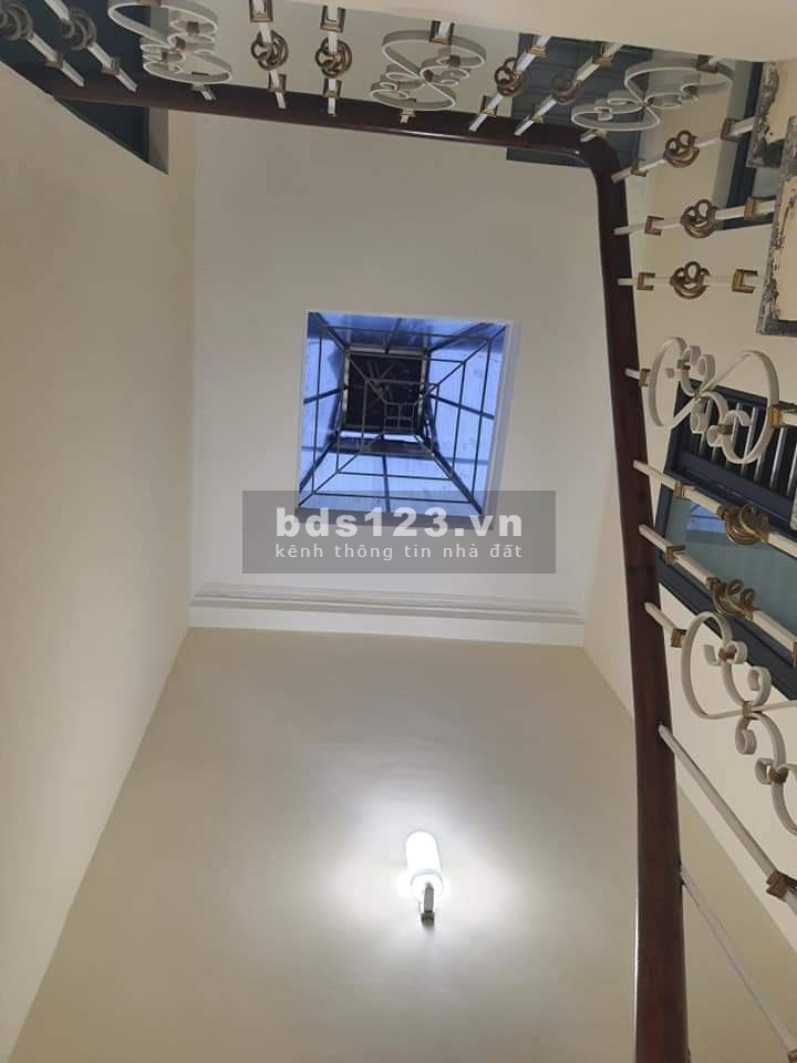 Mặt ngõ Yên Hòa. Gần Phố. (Bán Nhà) DT 45m x 4 Tầng, Nhà đẹp ở luôn. Q cầu giấy
